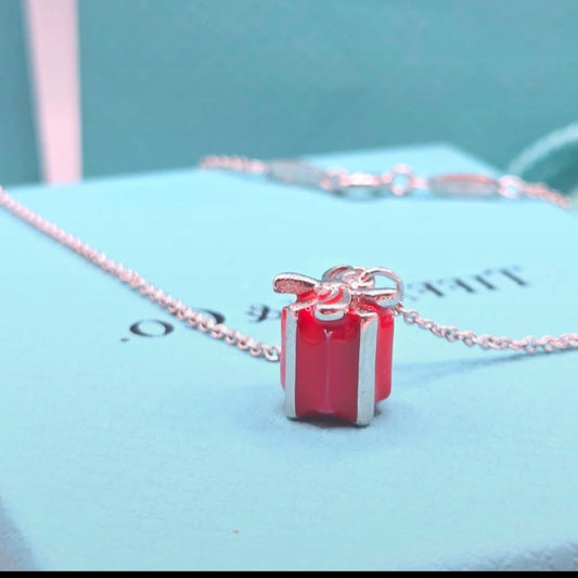 Christmas Present Necklace