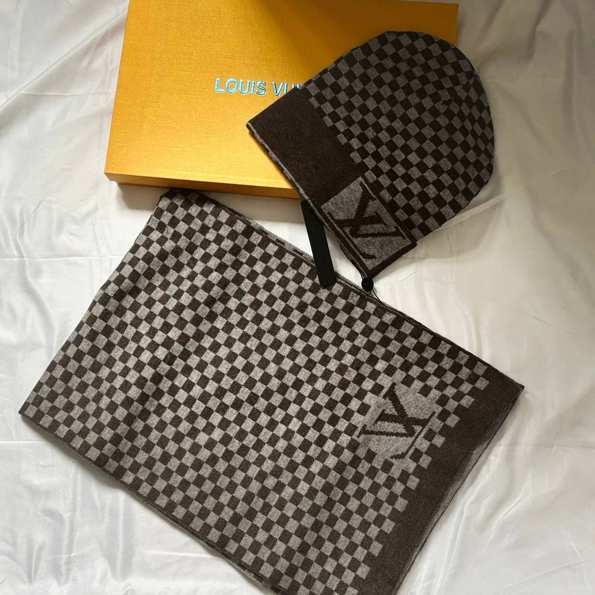 Hat & Scarf Gift Set